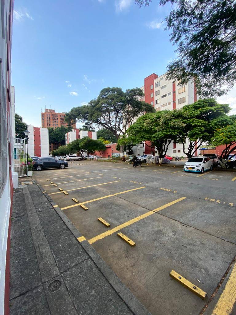 Apartamento En Venta - Cuarto De Legua, Cali