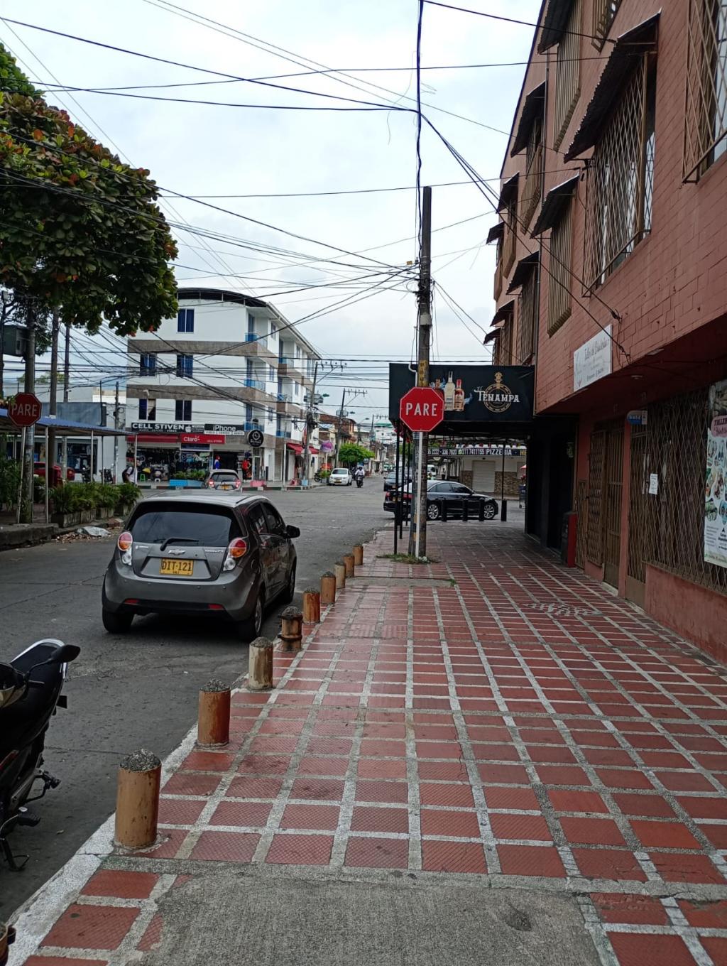 Apartaestudio En Arriendo - Cristóbal Colón, Cali