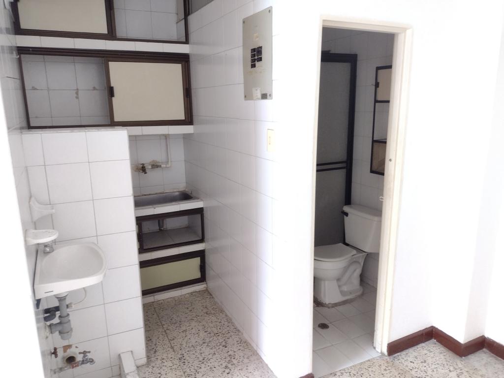 Apartaestudio En Arriendo - Cristóbal Colón, Cali