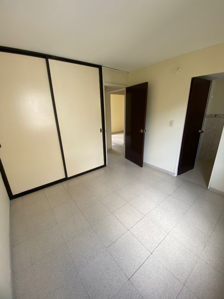 Apartamento En Venta - Santa Anita, Cali