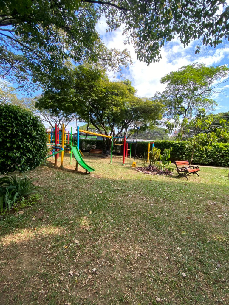 Apartamento En Venta - Santa Anita, Cali