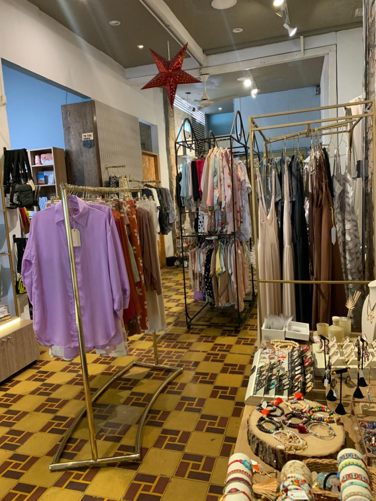 Local En Arriendo - Granada, Cali