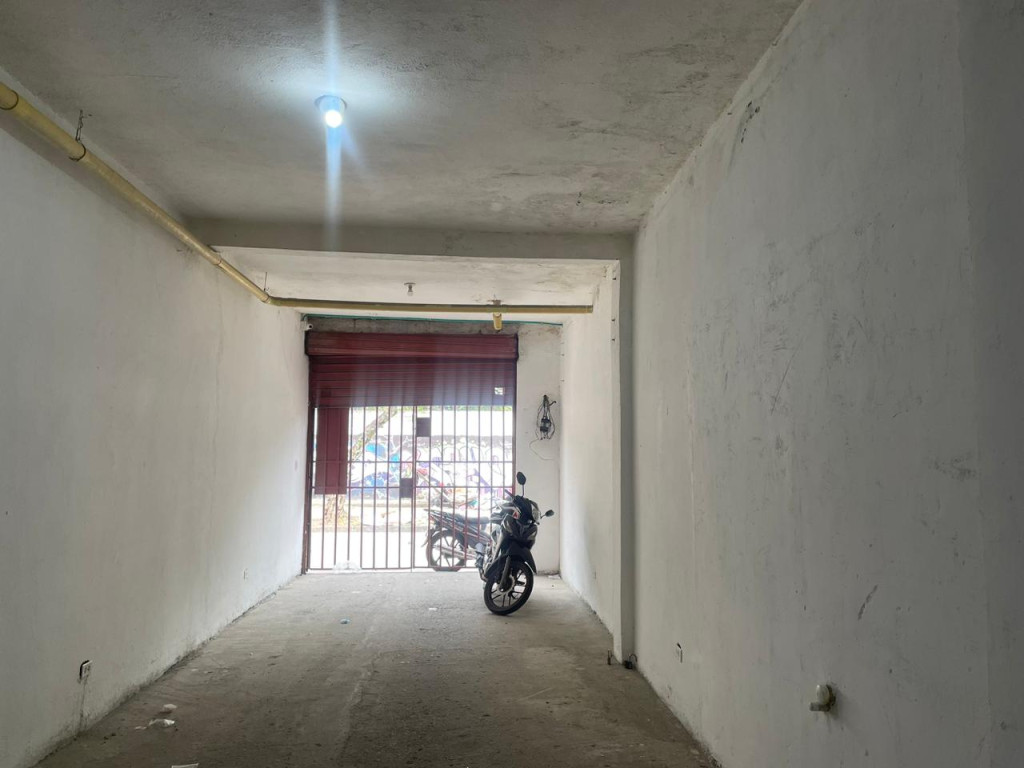 Bodega En Venta - Bretaña, Cali
