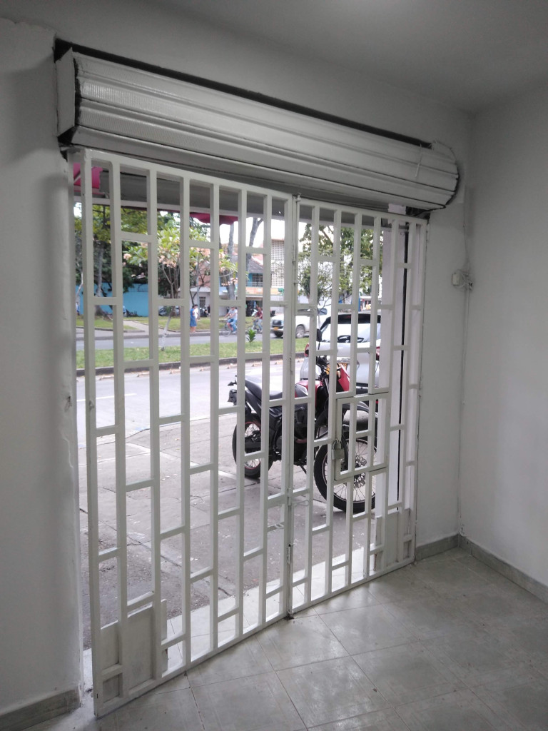 Local En Arriendo - Villa Colombia, Cali