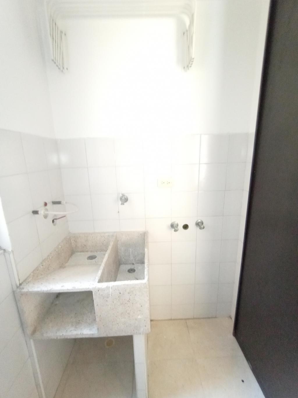 Apartamento En Arriendo - Valle Del Lili, Cali