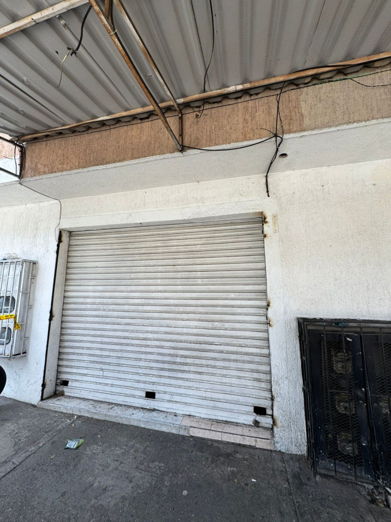 Local En Arriendo - Villa Colombia, Cali
