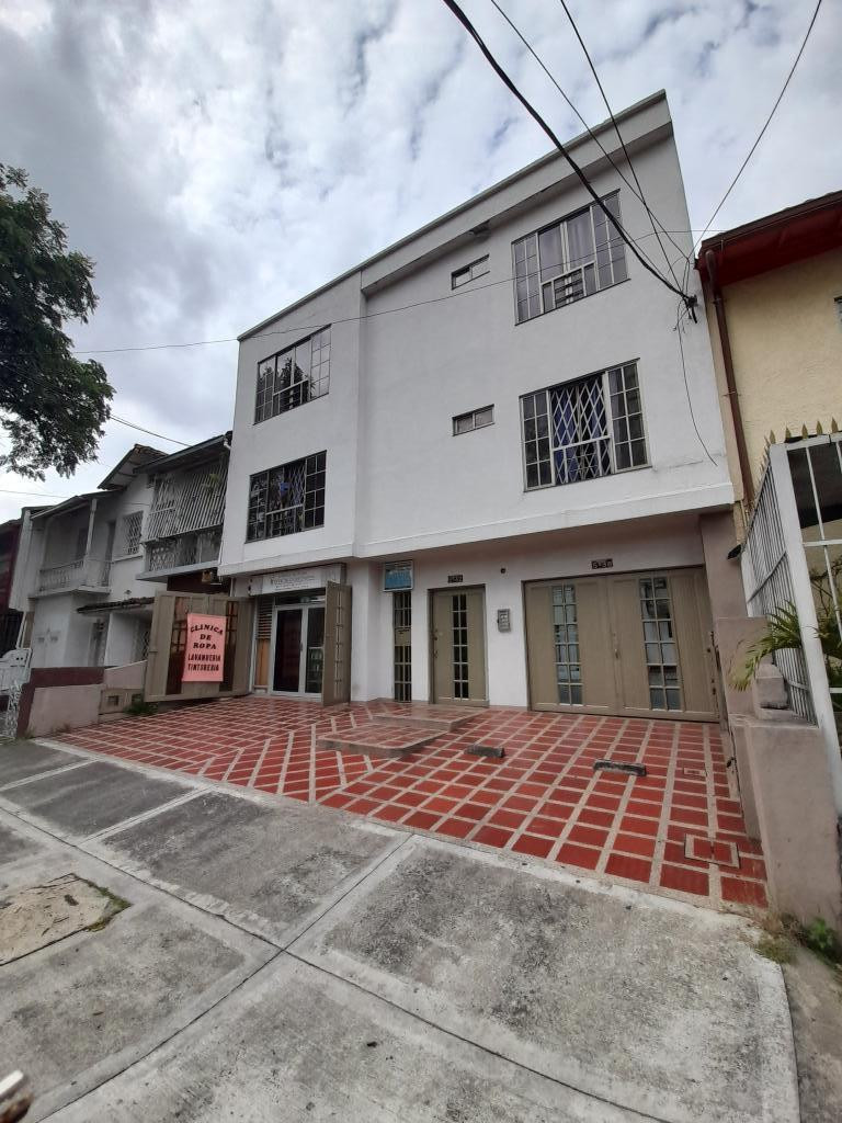 Apartamento En Arriendo - San Fernando Nuevo, Cali