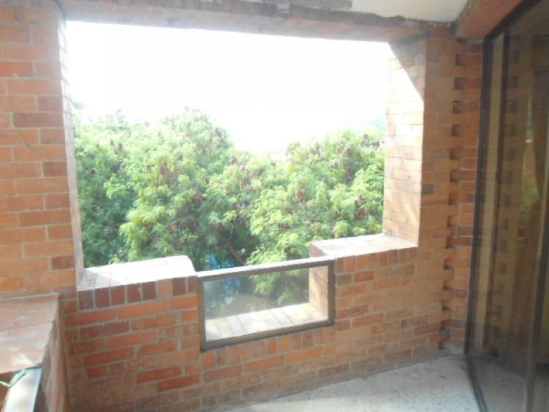 Apartamento En Venta - Bellavista, Cali
