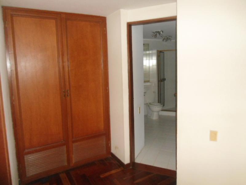 Apartamento En Venta - Bellavista, Cali