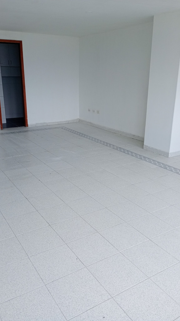 Oficina En Arriendo - San José, Pereira