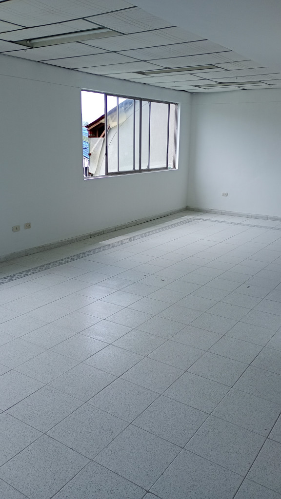 Oficina En Arriendo - San José, Pereira