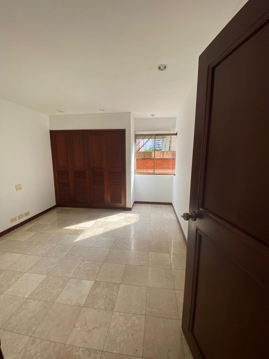Apartamento En Venta - Juanambú, Cali