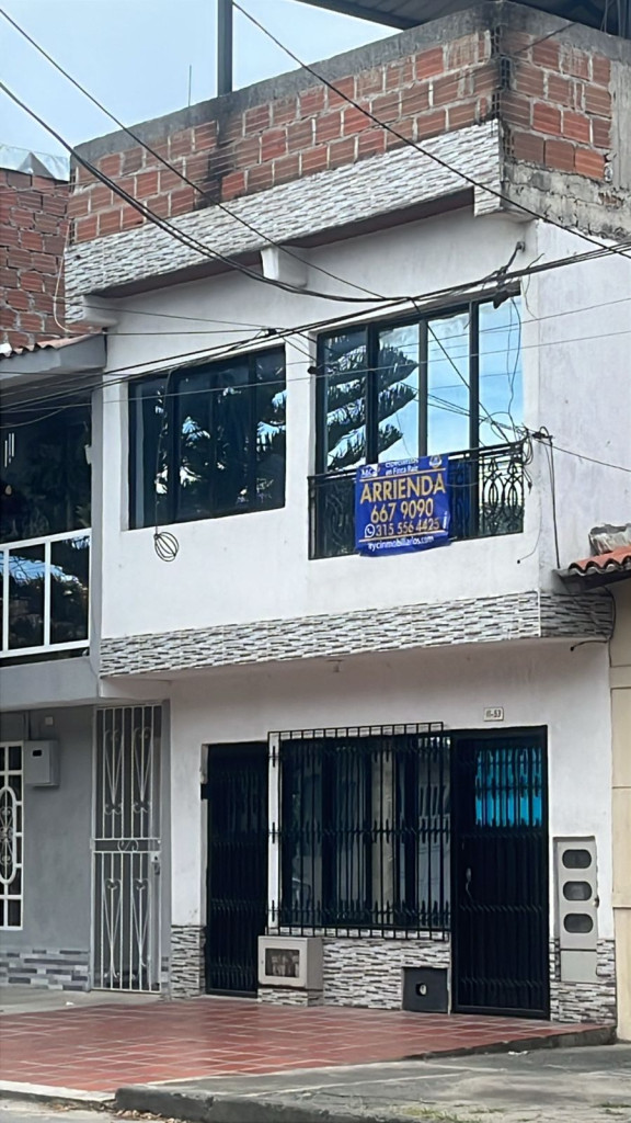 Casa En Arriendo - Junín, Cali