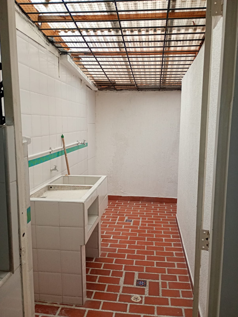 Casa En Arriendo - Ciudad 2000, Cali