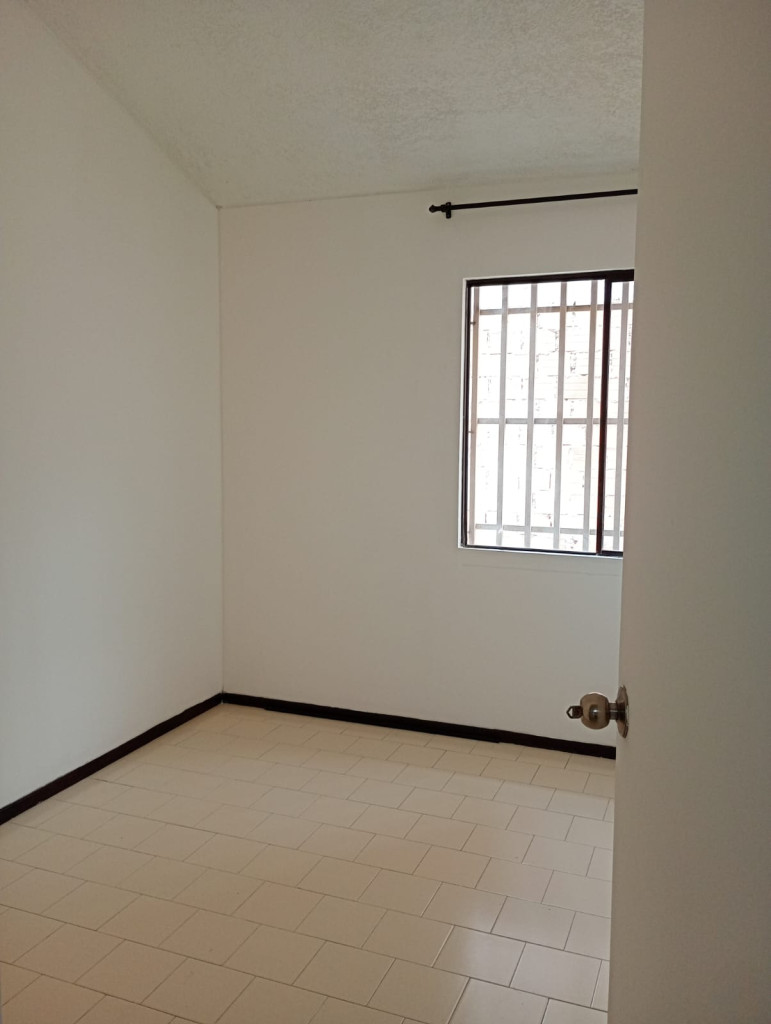 Casa En Arriendo - Ciudad 2000, Cali