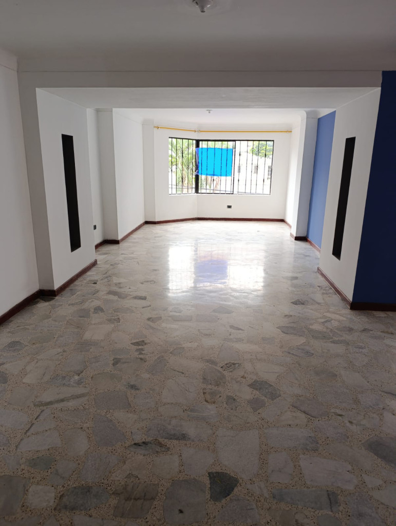 Apartamento En Arriendo - Ciudad Jardín, Cali