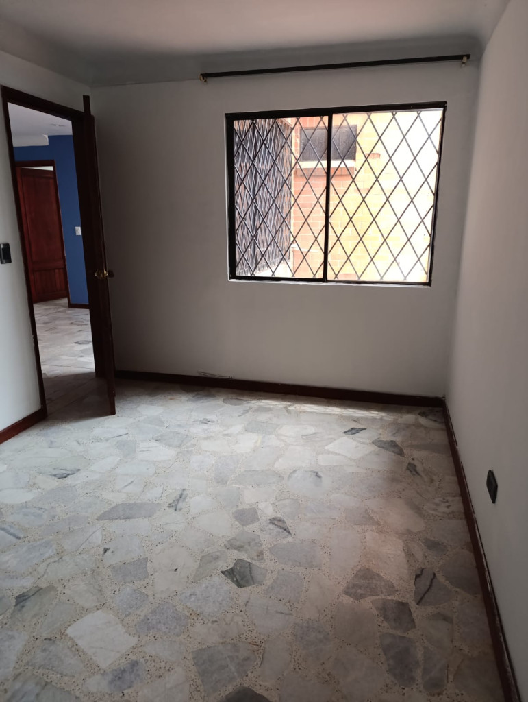 Apartamento En Arriendo - Ciudad Jardín, Cali