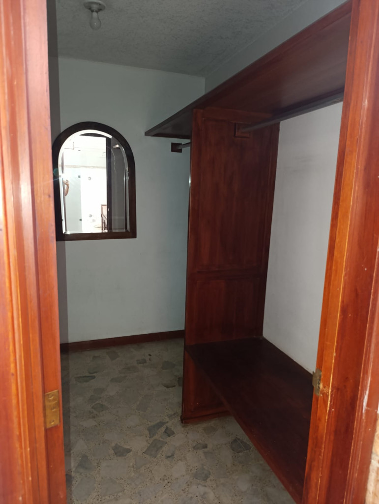 Apartamento En Arriendo - Ciudad Jardín, Cali