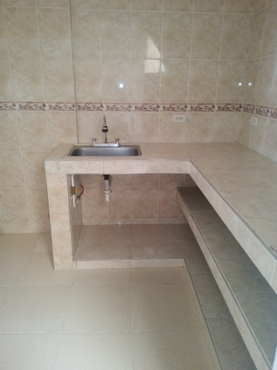 Apartamento En Arriendo - Ciudad Modelo, Cali