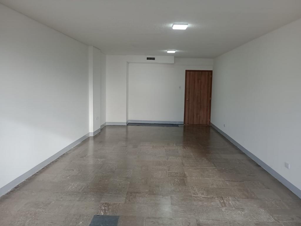 Oficina En Arriendo - Las Aguas, Bogotá