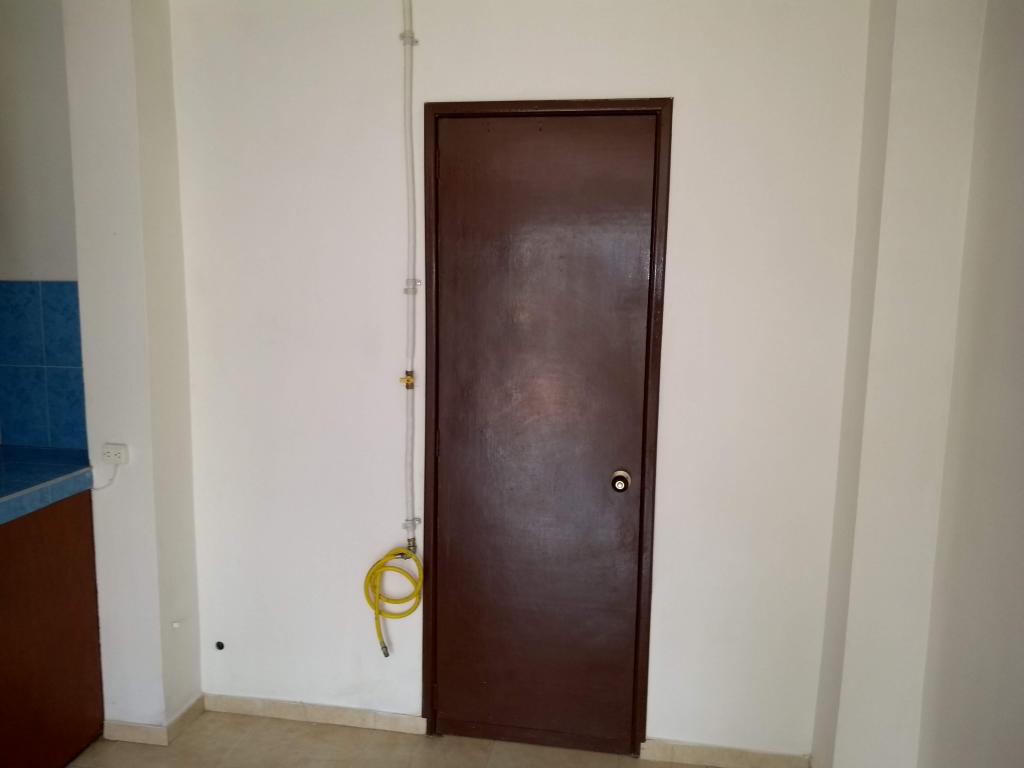 Apartaestudio En Arriendo - Bosques De La Abadia, Cali