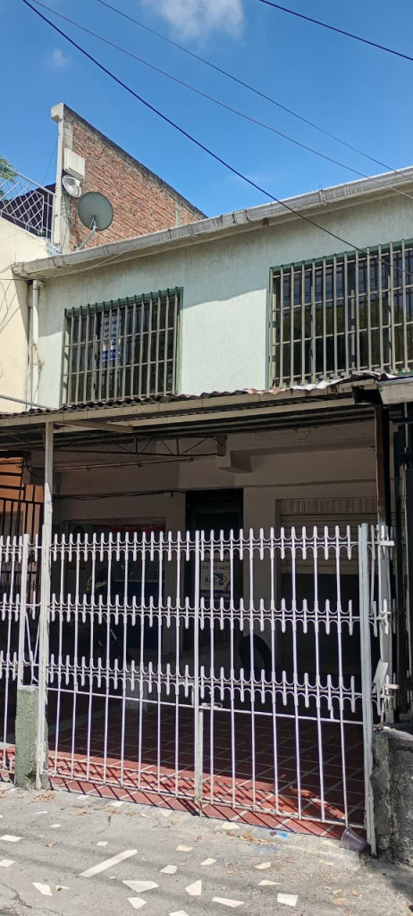 Local En Arriendo - Villa Del Sur, Cali