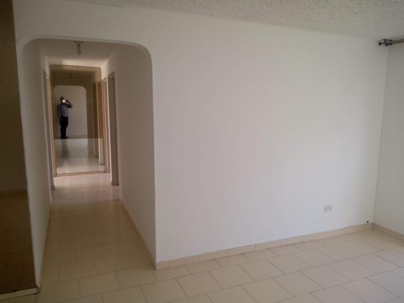 Apartamento En Venta - Los Álamos , Cali