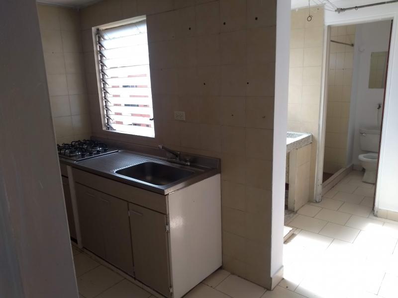 Apartamento En Venta - Los Álamos , Cali