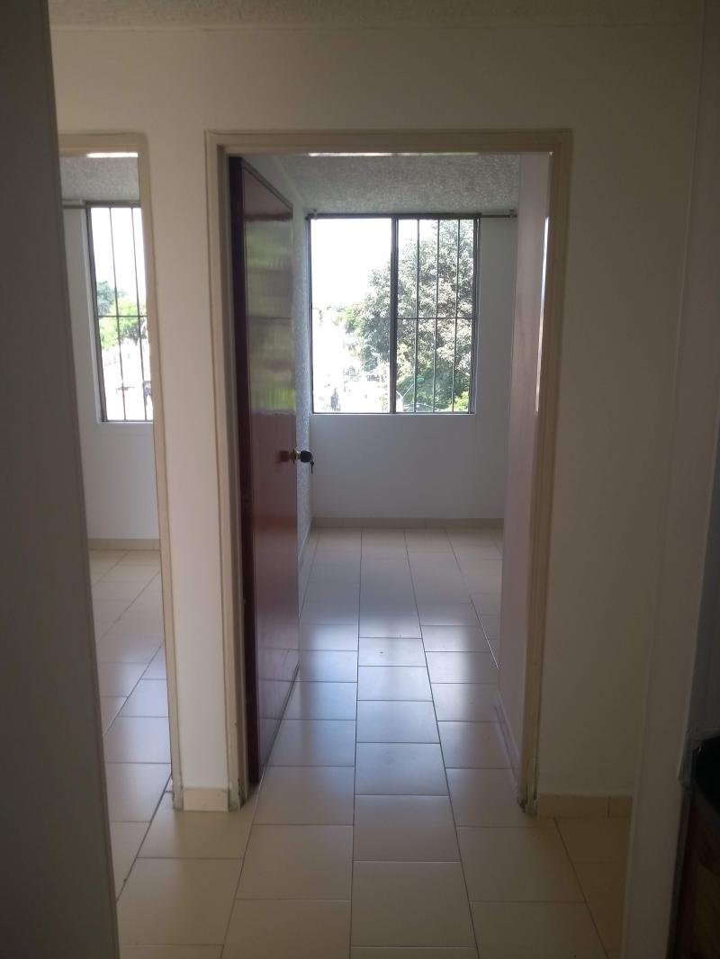 Apartamento En Venta - Los Álamos , Cali