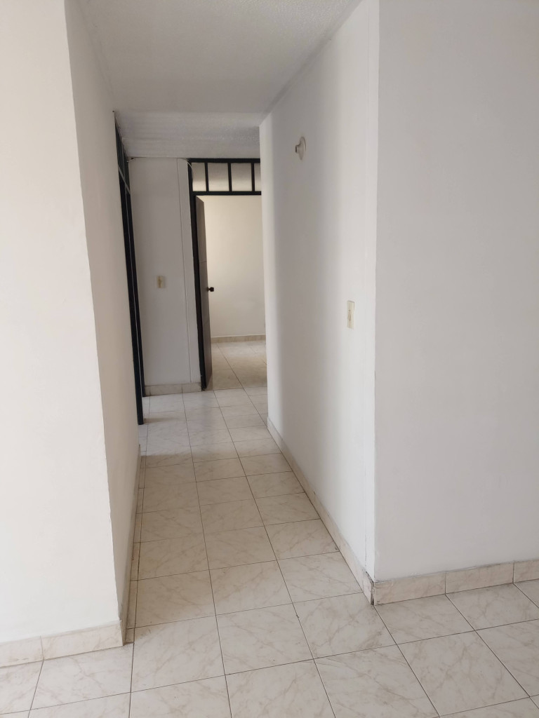 Apartamento En Arriendo - Brisas De Los Alamos, Cali