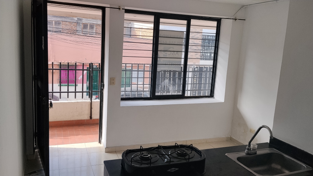 Apartaestudio En Arriendo - Guayaquil, Cali