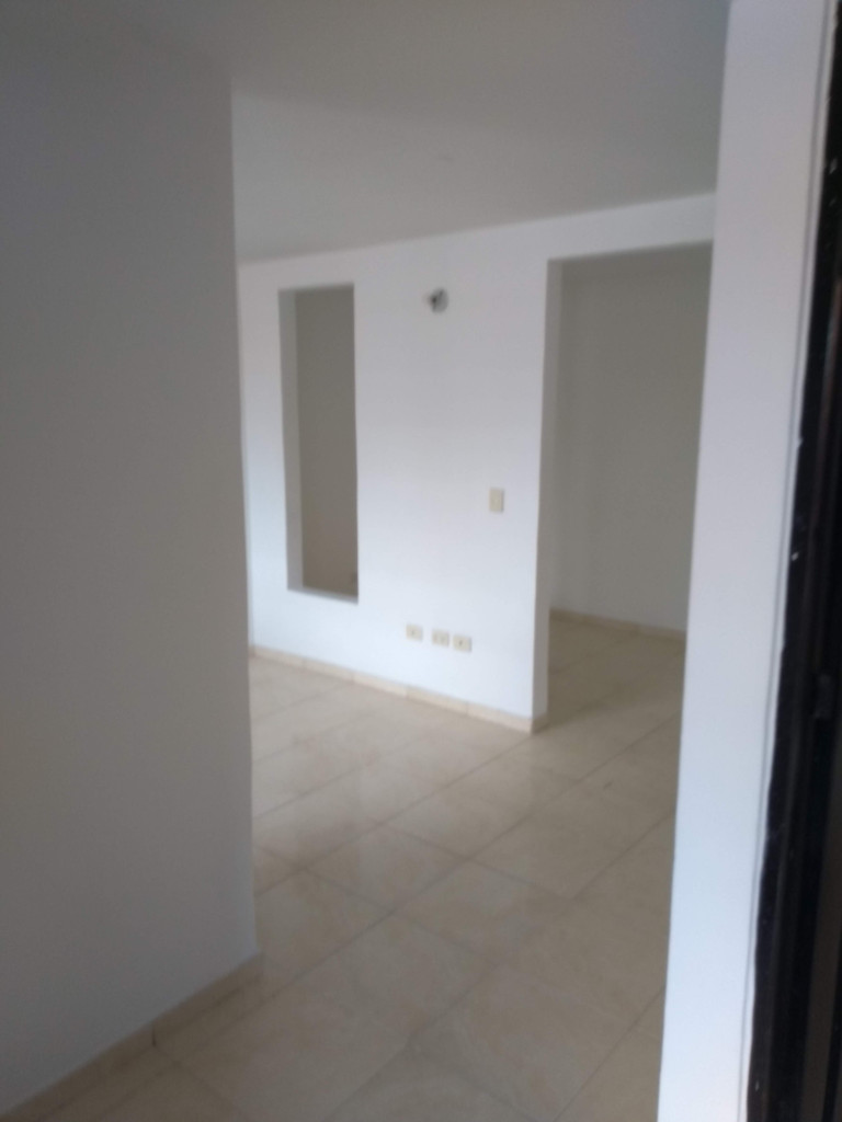 Apartaestudio En Arriendo - Guayaquil, Cali