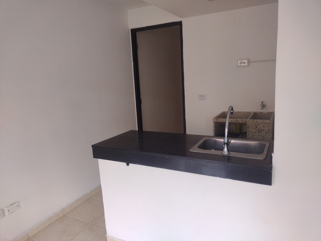 Apartaestudio En Arriendo - Guayaquil, Cali