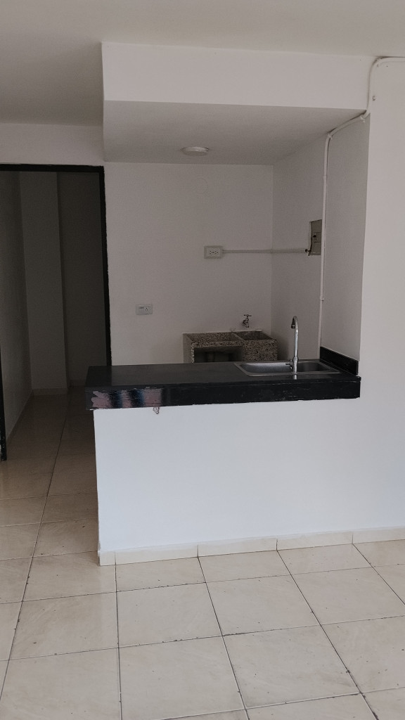 Apartaestudio En Arriendo - Guayaquil, Cali