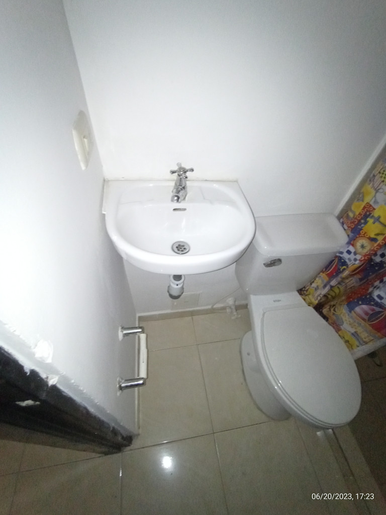 Apartaestudio En Arriendo - Guayaquil, Cali