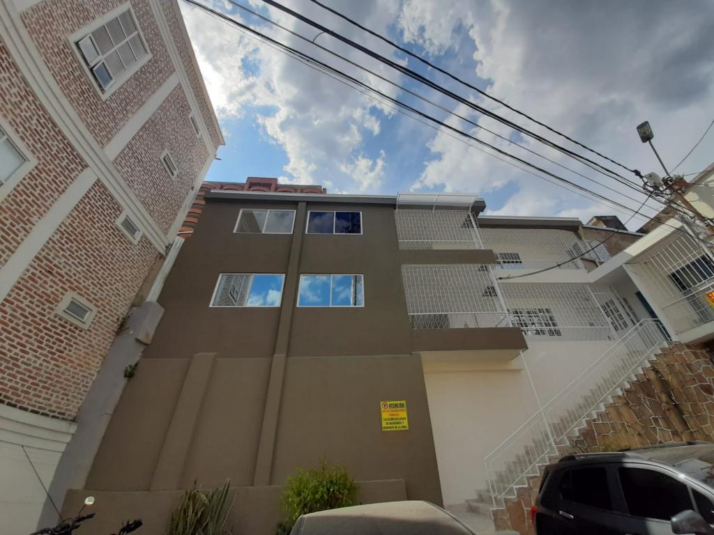 Edificio En Venta - Granada, Cali