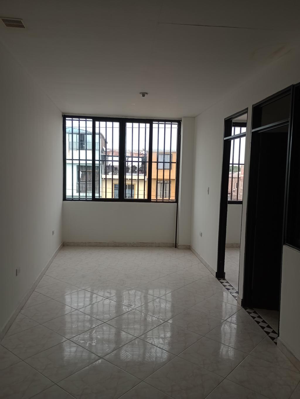 Apartamento En Arriendo - El Rodeo, Cali