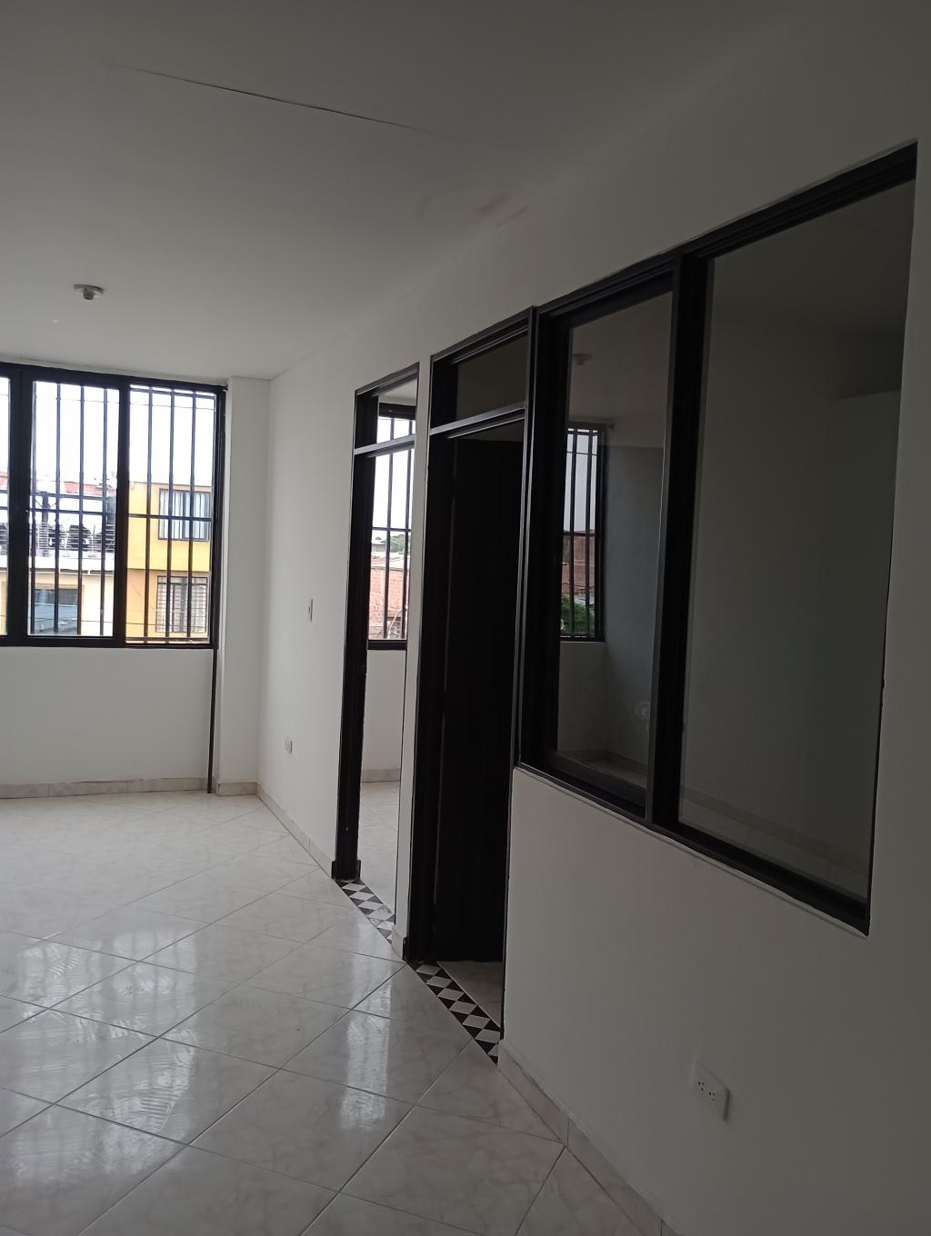 Apartamento En Arriendo - El Rodeo, Cali