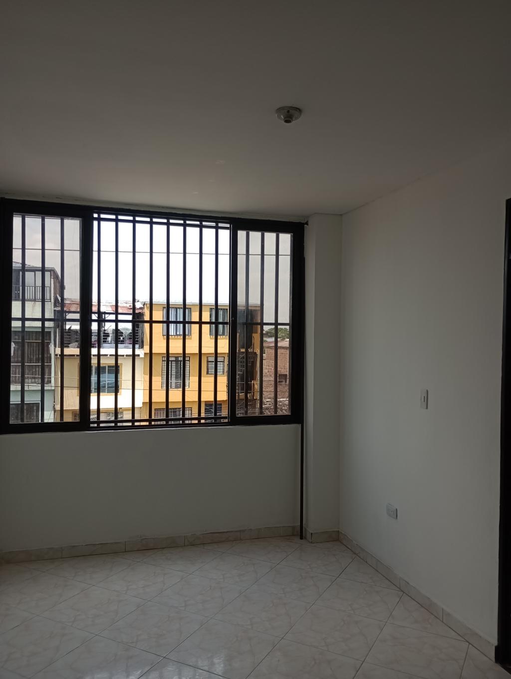 Apartamento En Arriendo - El Rodeo, Cali