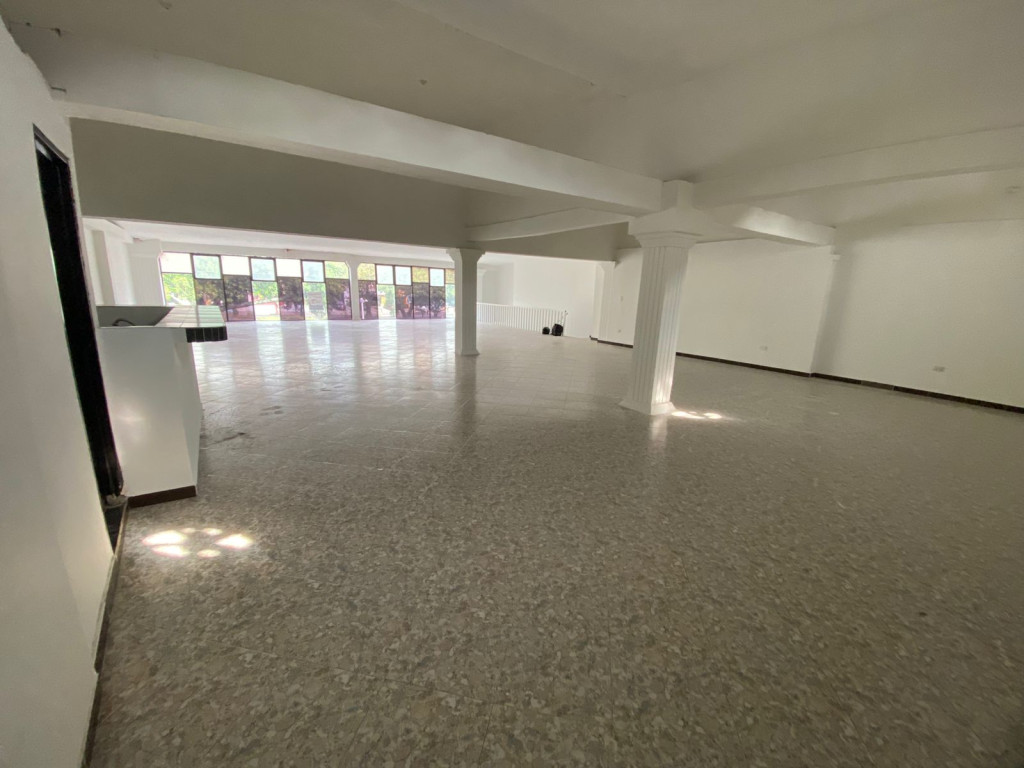 Local En Arriendo - Vipasa, Cali