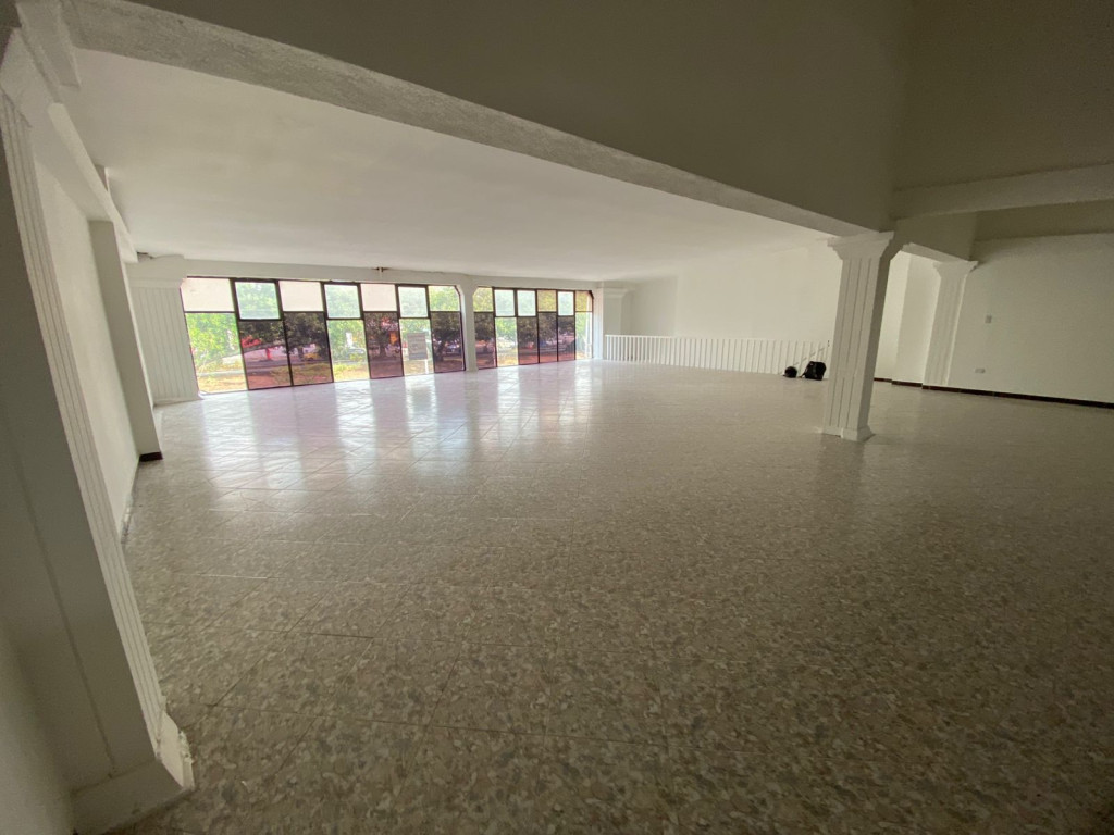 Local En Arriendo - Vipasa, Cali