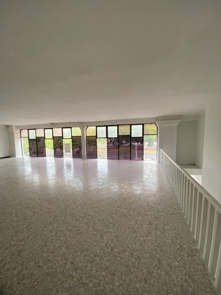 Local En Arriendo - Vipasa, Cali