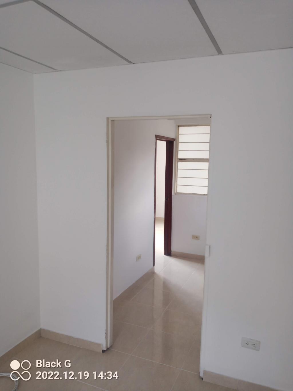 Apartaestudio En Arriendo - La Esmeralda, Cali