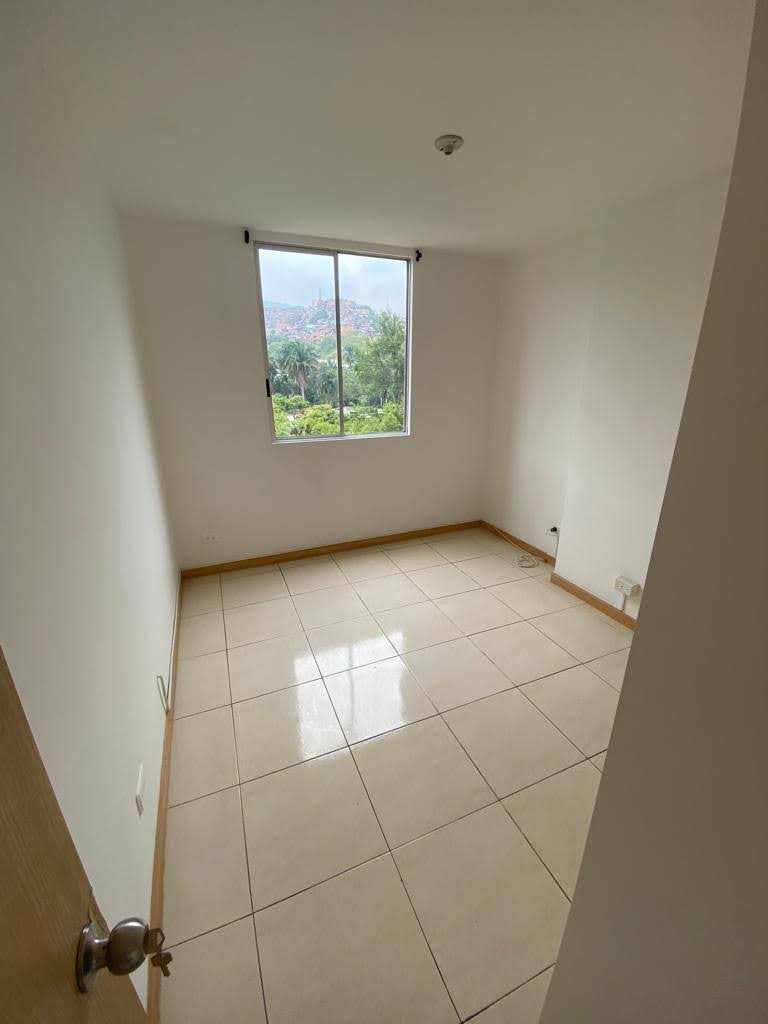 Apartamento En Arriendo - Aguacatal, Cali
