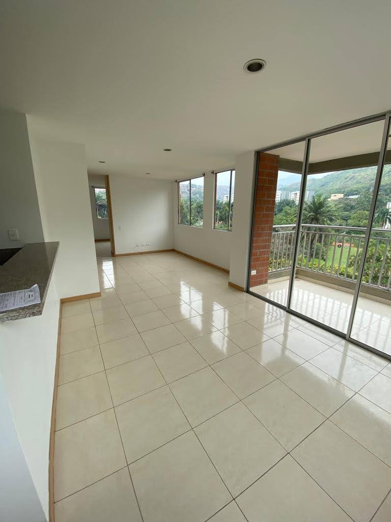 Apartamento En Arriendo - Aguacatal, Cali