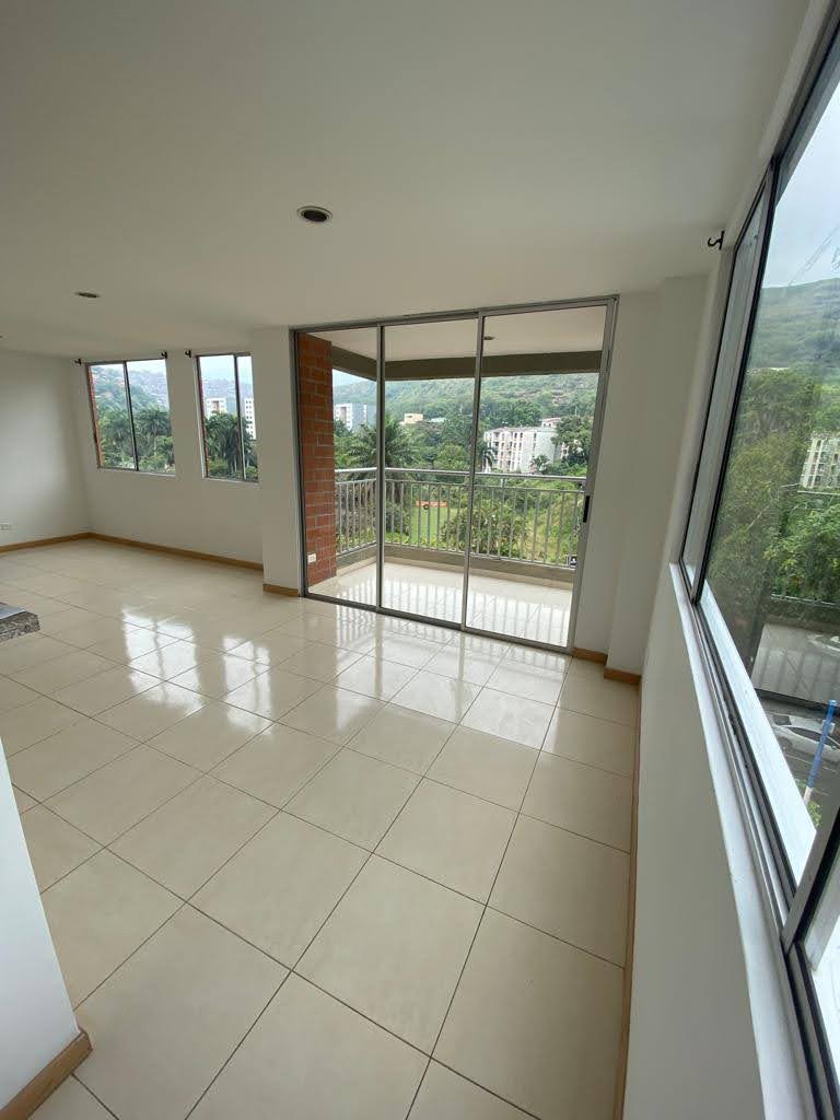 Apartamento En Arriendo - Aguacatal, Cali