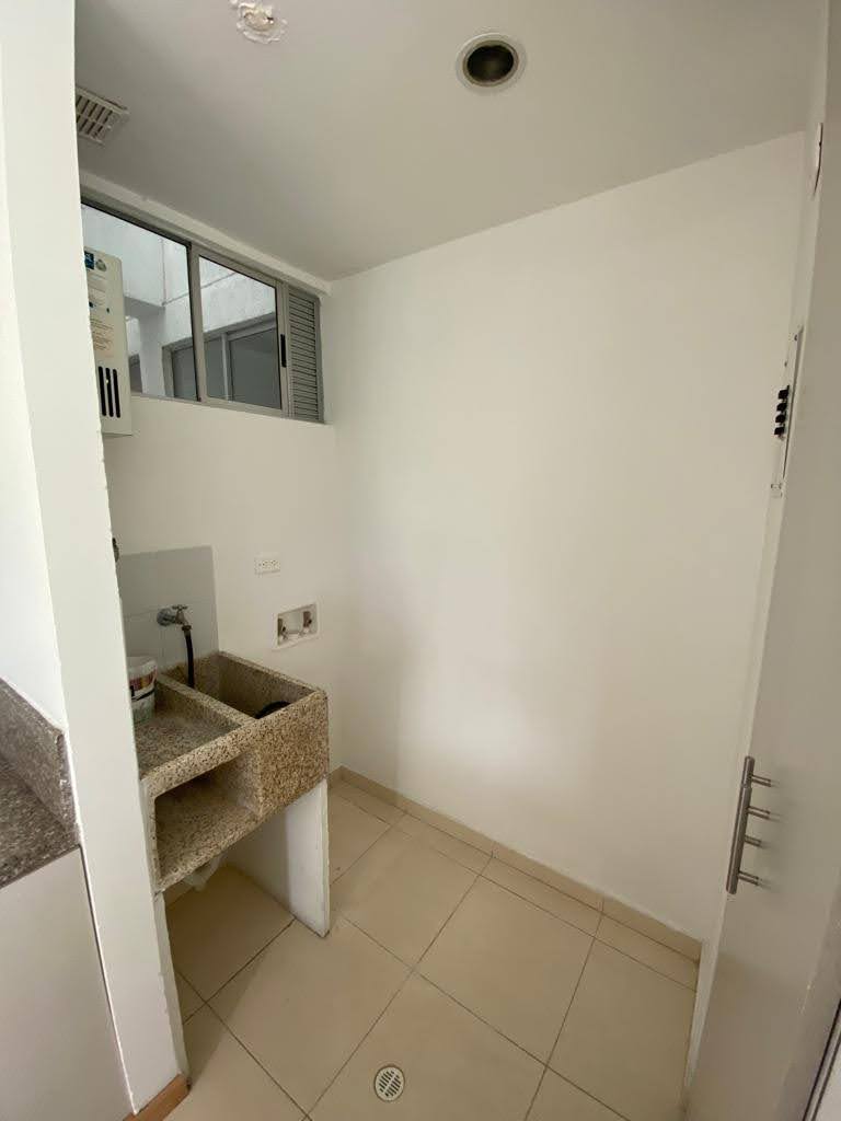 Apartamento En Arriendo - Aguacatal, Cali