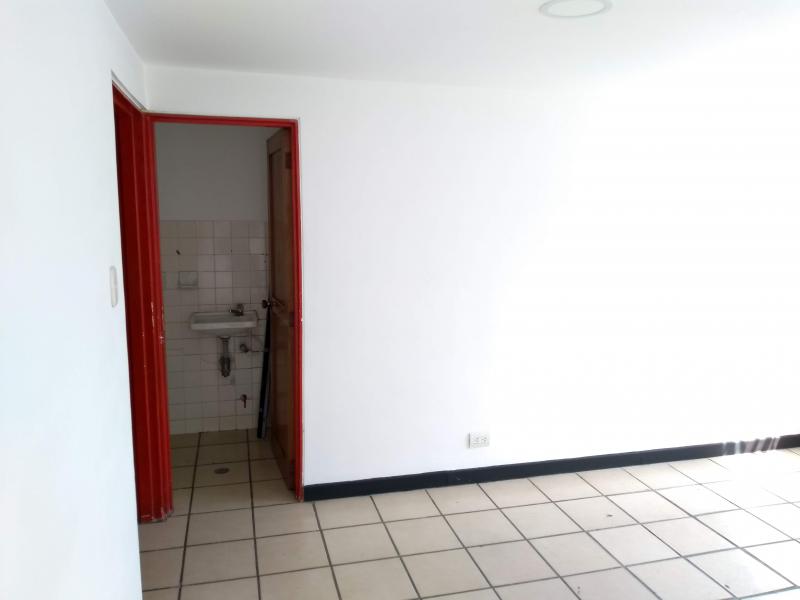 Oficina En Arriendo - Urbanización Tequendama, Cali
