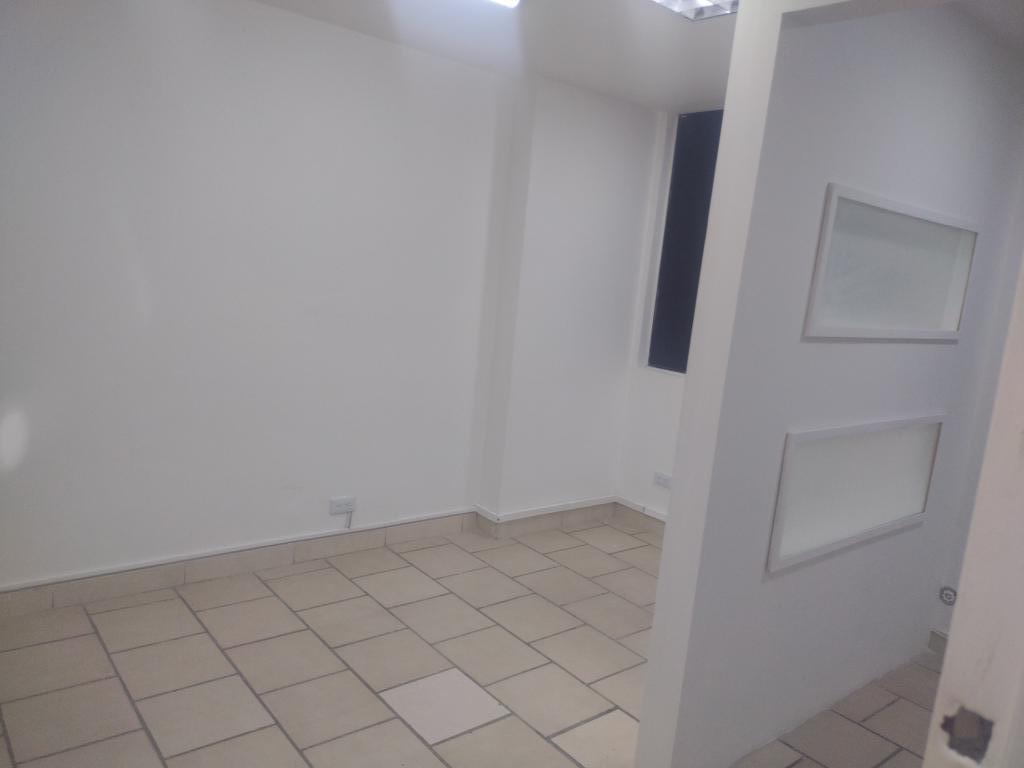 Oficina En Arriendo - Urbanización Tequendama, Cali
