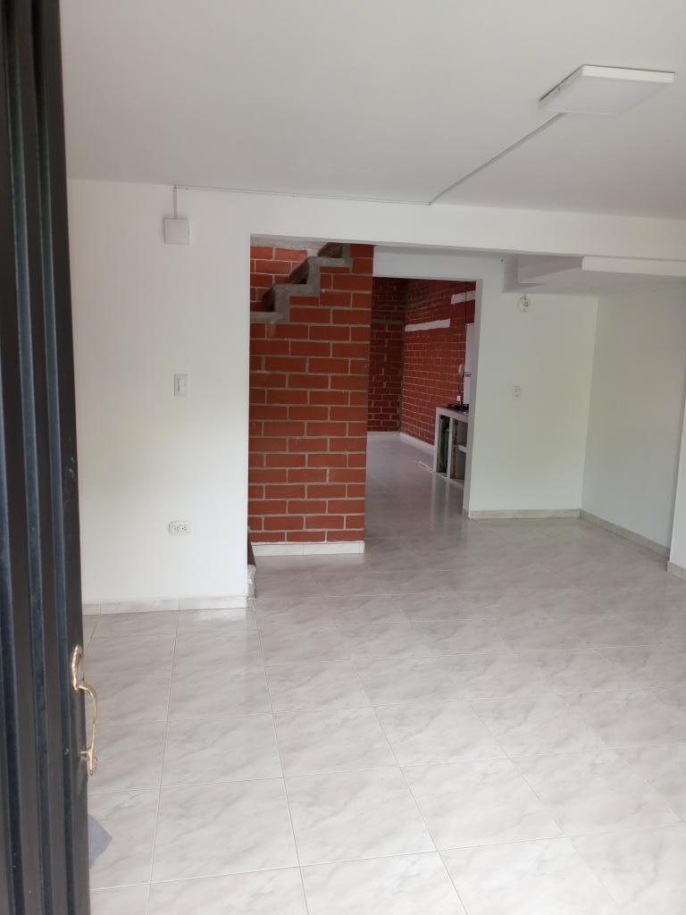 Casa En Arriendo - Parque Residencial El Bosque, Cali